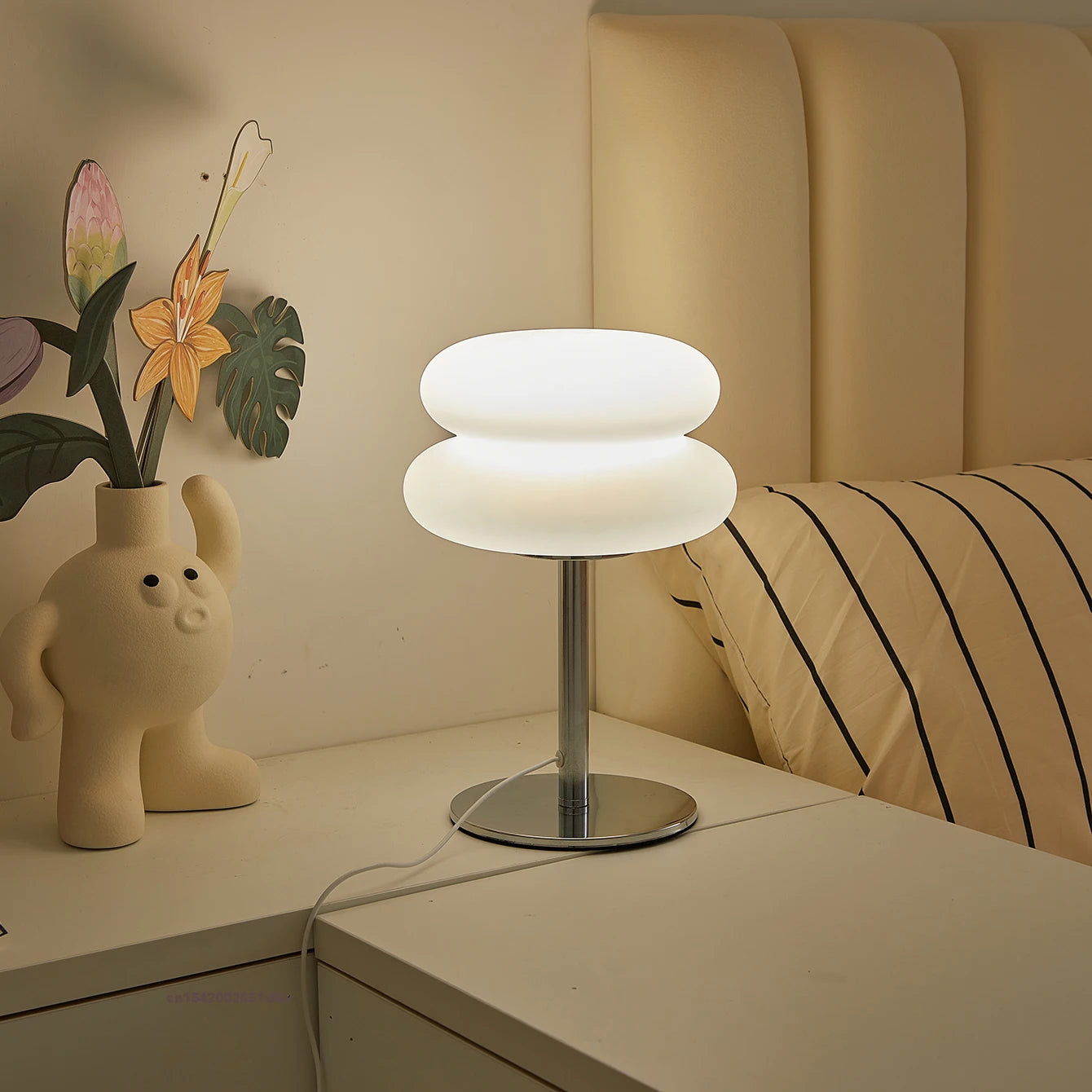 NUVILO Halo Lamp